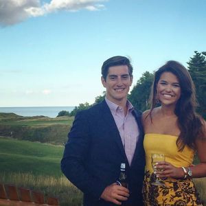 Meet your Posher, Abigail